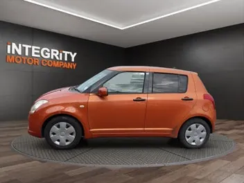 Suzuki Swift 2005 photo 5