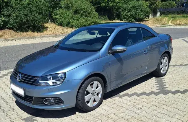 Volkswagen Eos 2011 photo 2