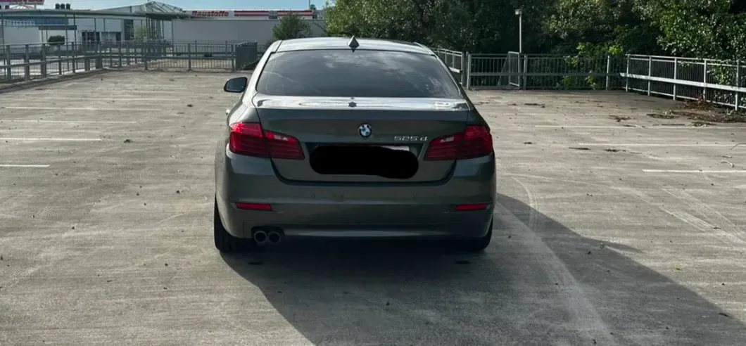 BMW 5 Series 2014 photo 3