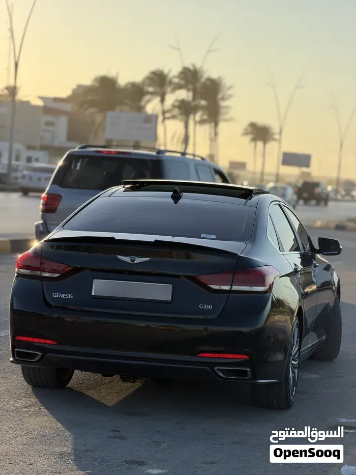 Genesis G80 2016 photo 3