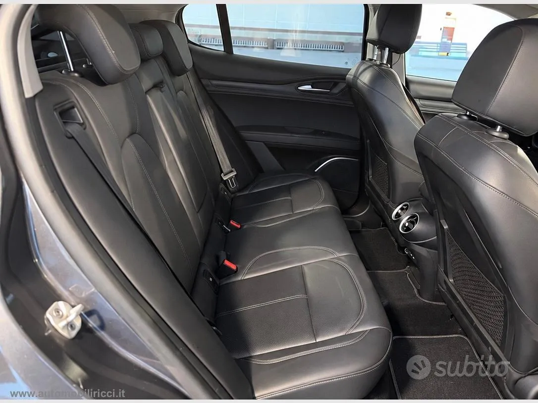 Alfa Romeo Stelvio 2018 photo 5