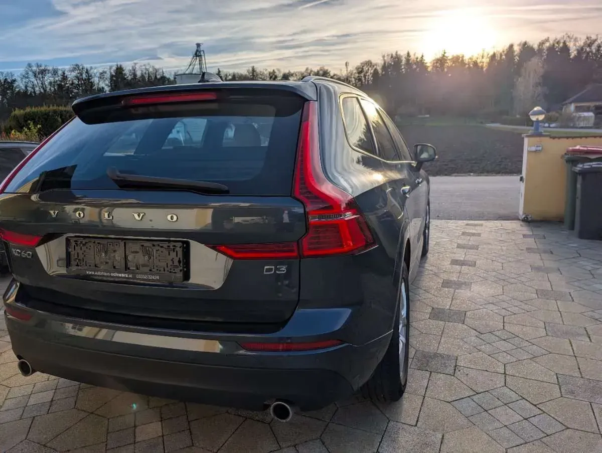 Volvo Xc60 2019 photo 2