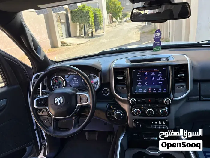 Dodge Ram Big Horn 2019 photo 2