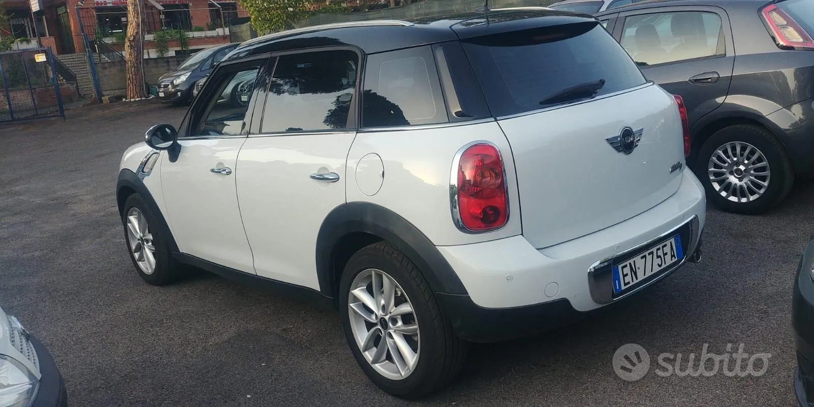 Mini Countryman 2012 photo 3