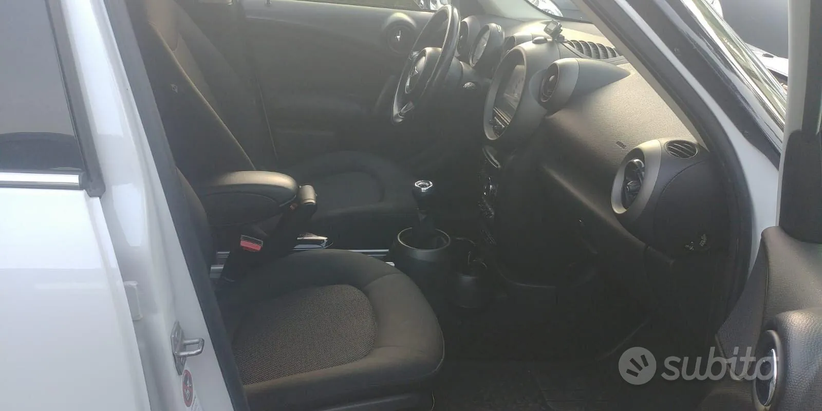 Mini Countryman 2012 photo 4