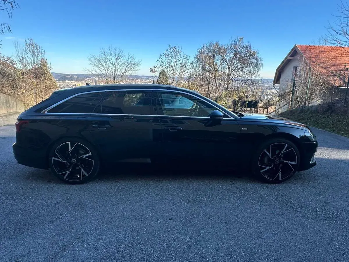 Audi A6 2021 photo 2