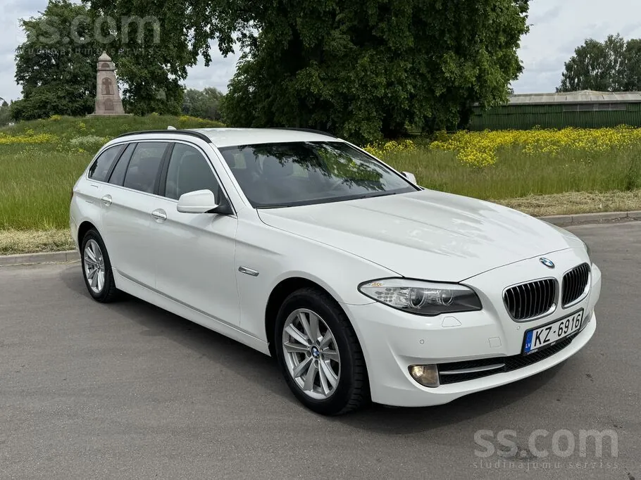 BMW 525 2012 photo 3