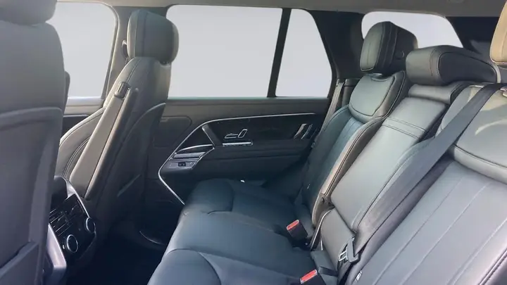 Land Rover Range Rover 2024 photo 4
