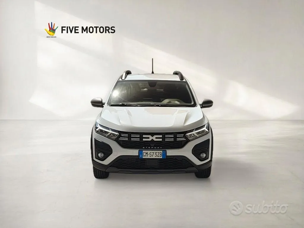 Dacia Sandero 2023 photo 2