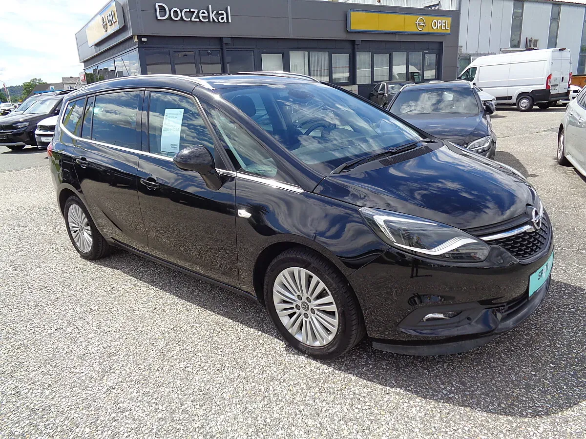 Opel Zafira 2017 photo 2