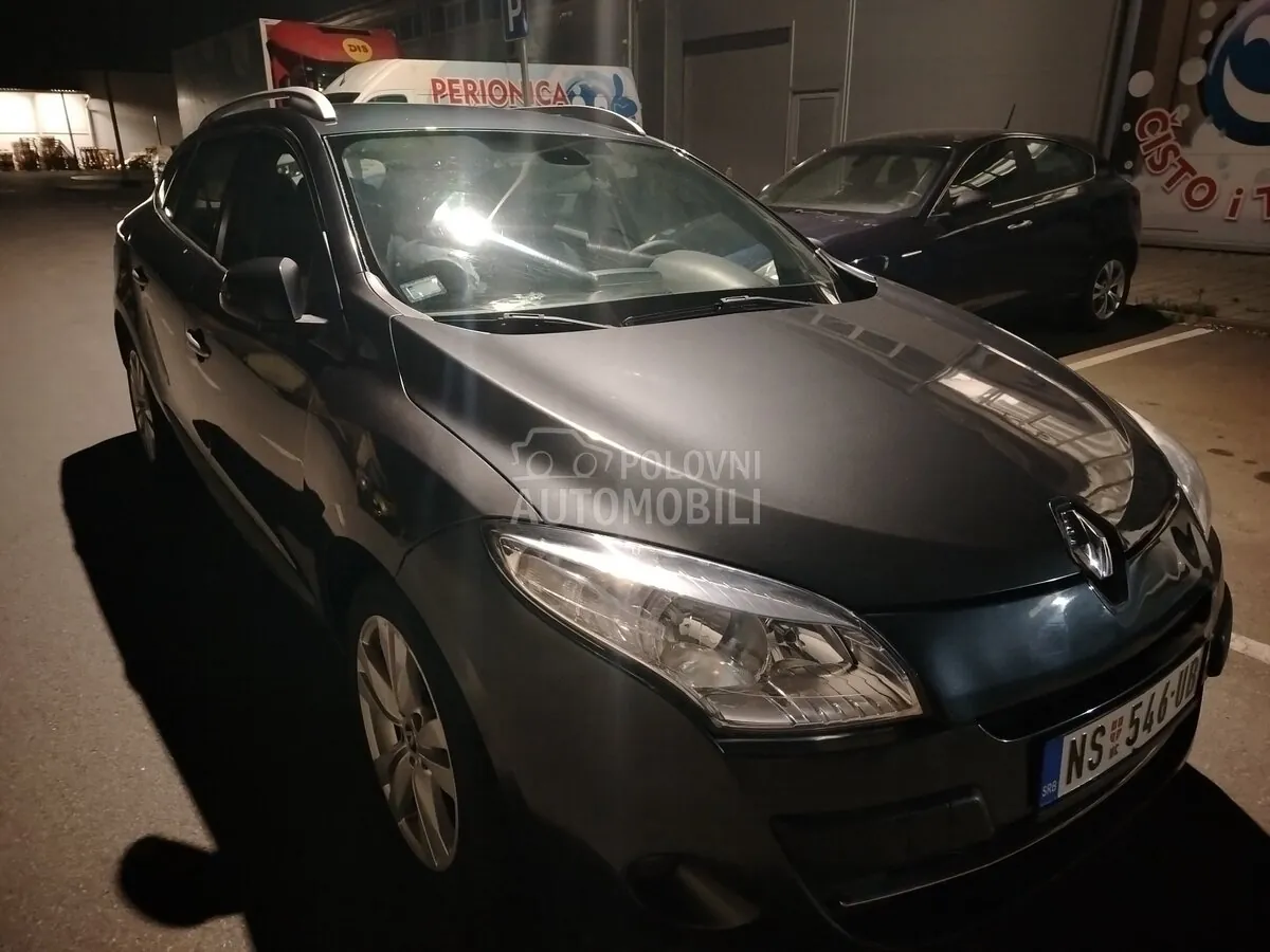 Renault Megane 2011 photo 3