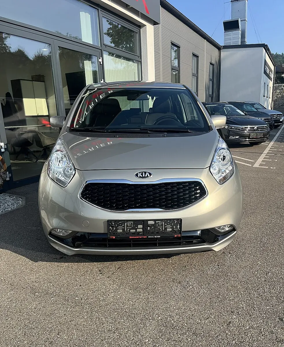 Kia Venga 2017 photo 2