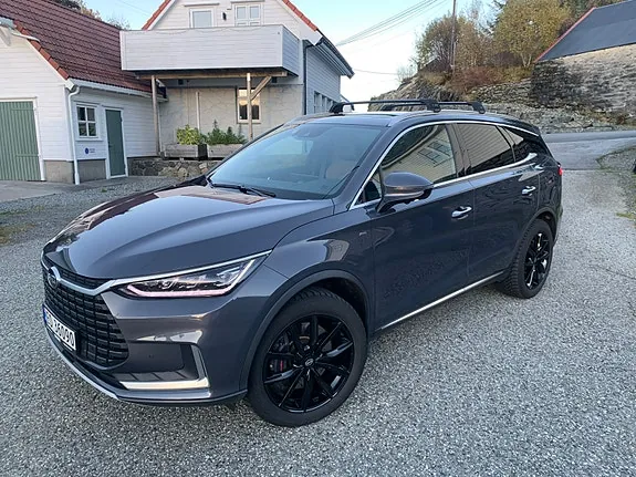 BYD Tang