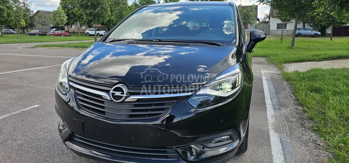 Opel Zafira 2019 photo 2