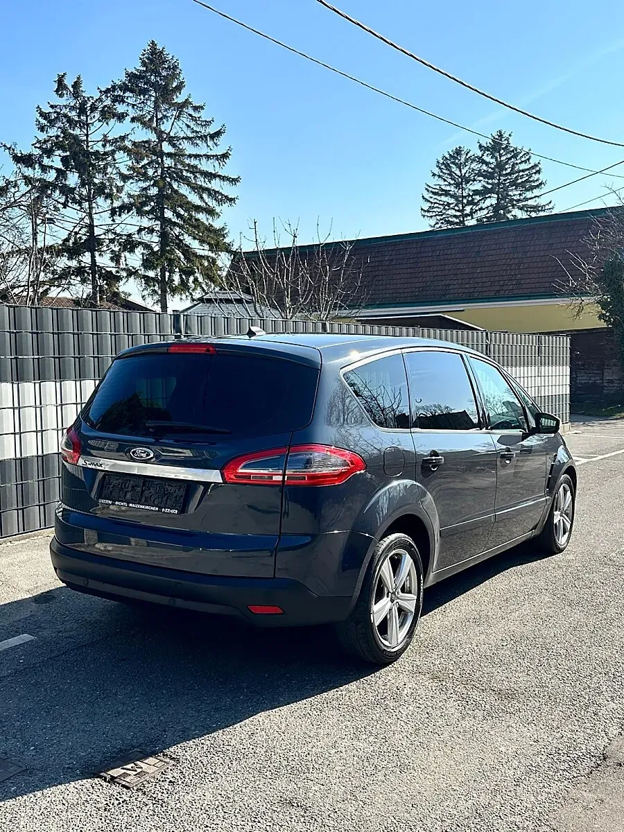 Ford S-Max 2014 photo 4