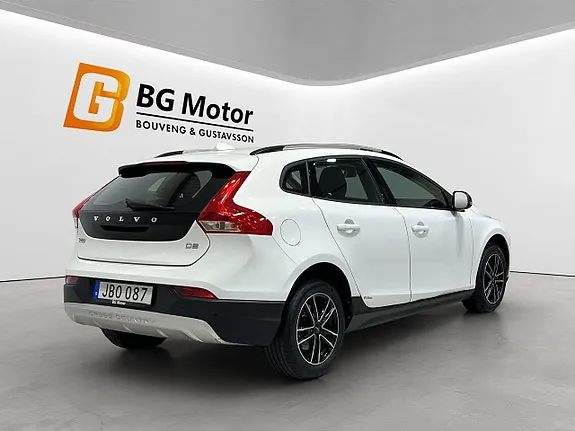 Volvo V40 Cross Country 2017 photo 4