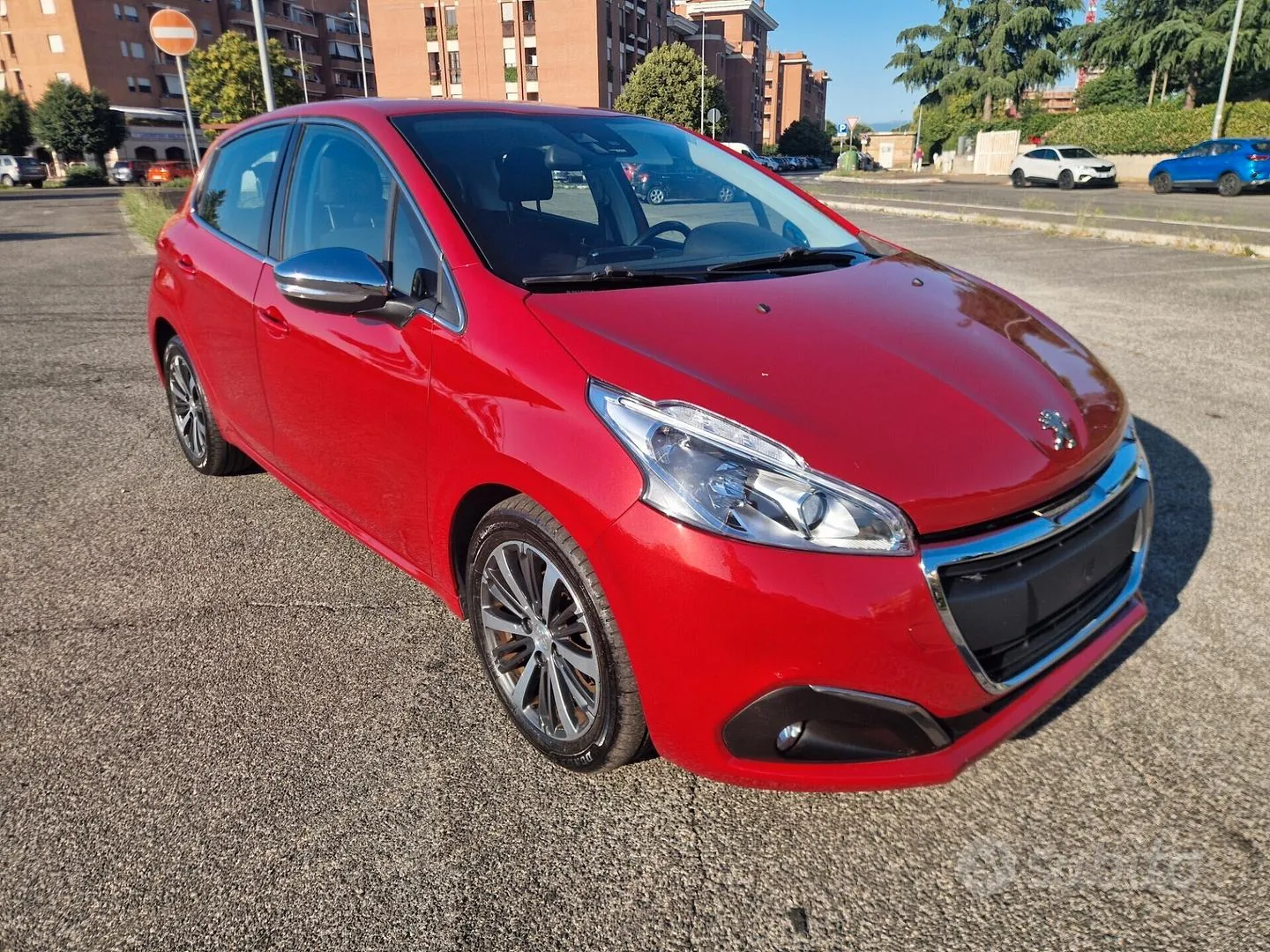 Peugeot 208