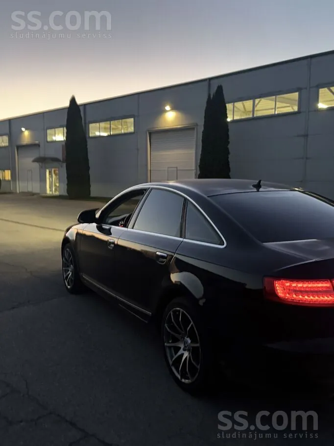 Audi A6 2010 photo 4