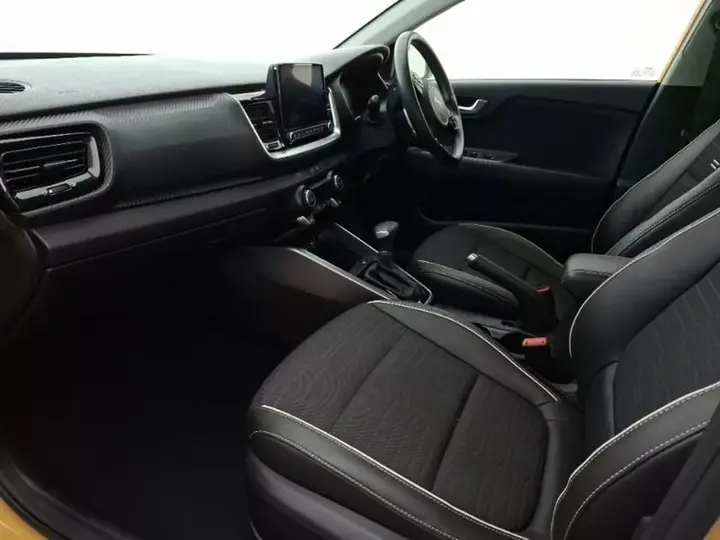 Kia Stonic 2024 photo 5