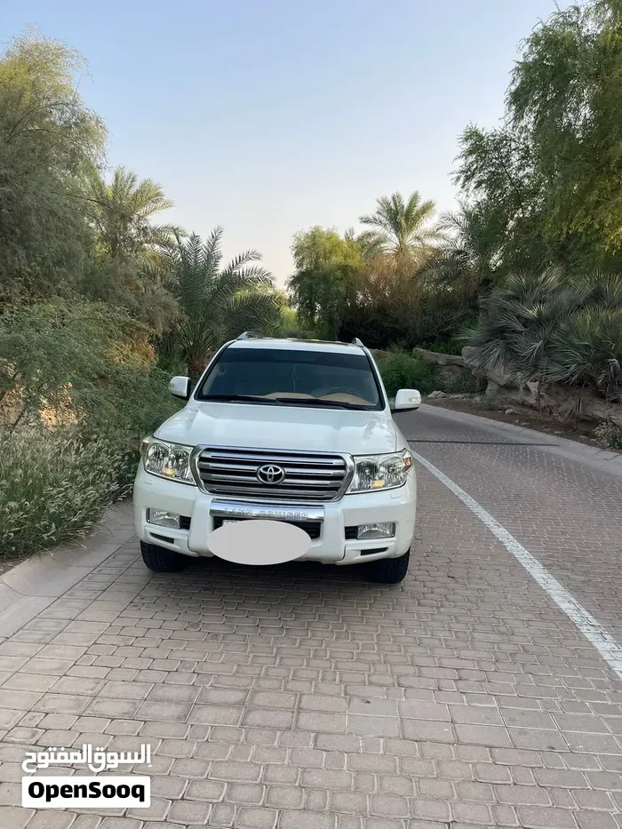 Toyota Land Cruiser 2011 photo 4