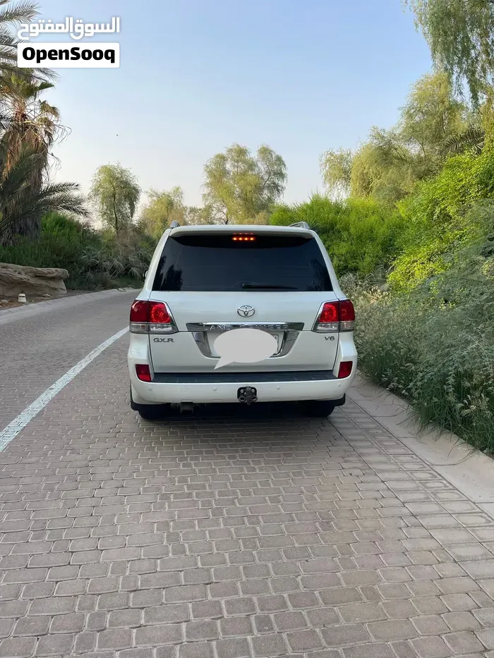 Toyota Land Cruiser 2011 photo 3