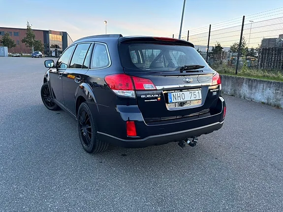 Subaru Outback 2013 photo 4