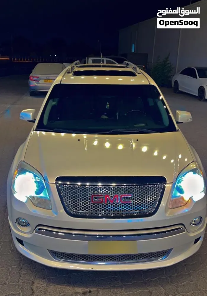 GMC Acadia 2012 photo 5