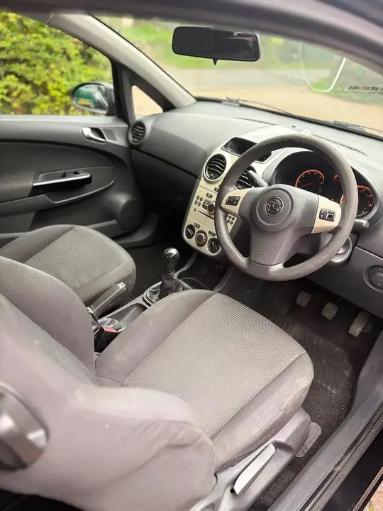 Vauxhall Corsa 2008 photo 5