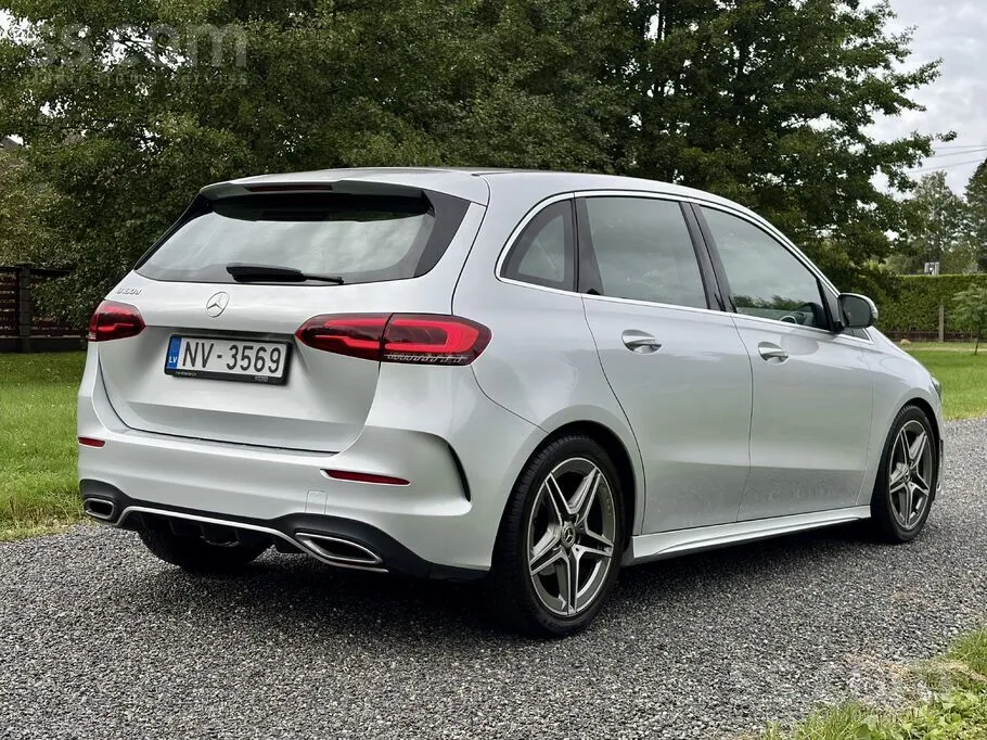 Mercedes-Benz B180 2020 photo 5