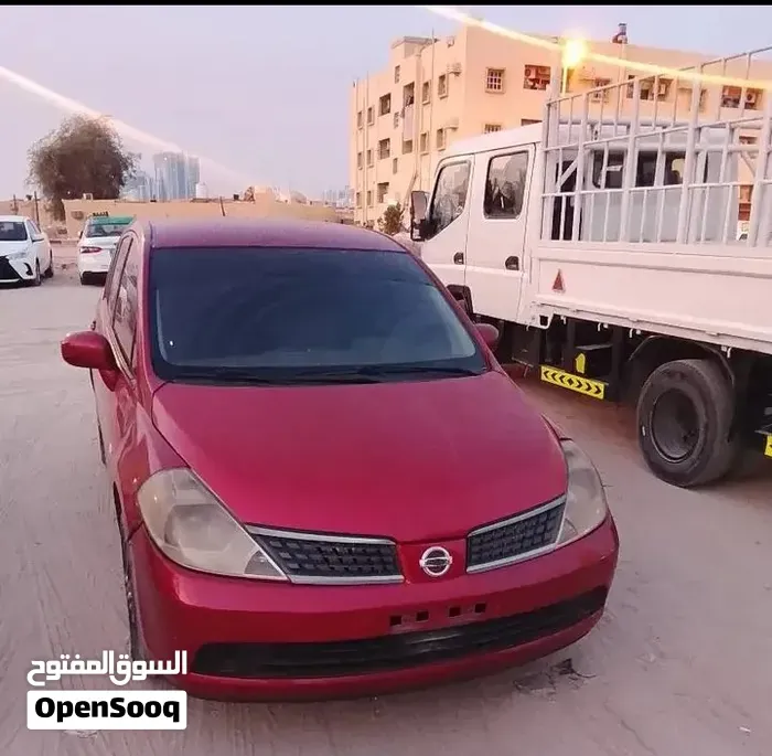 Nissan Tiida 2007 photo 2