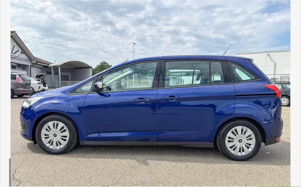 Ford C-Max 2015 photo 2
