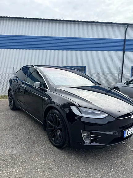 Tesla Model X 2017 photo 3