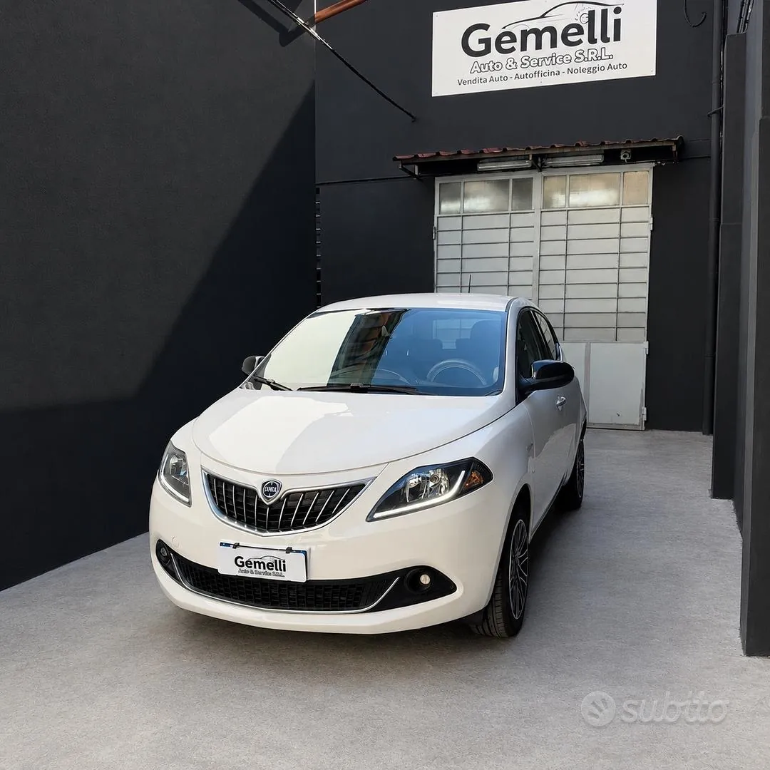 Lancia Ypsilon 2023 photo 3