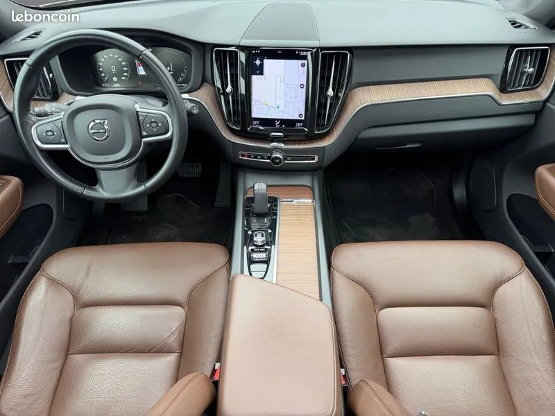 Volvo Xc60 2021 photo 2