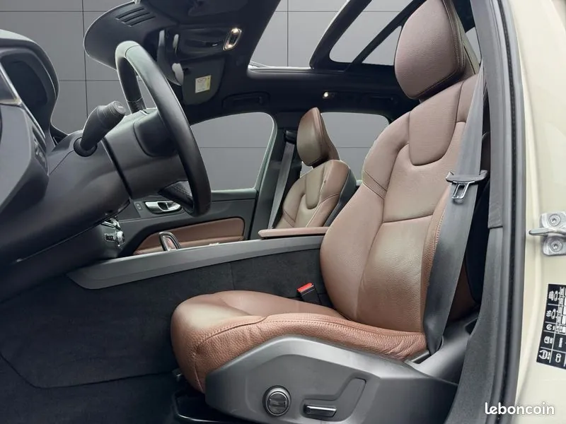 Volvo Xc60 2021 photo 4
