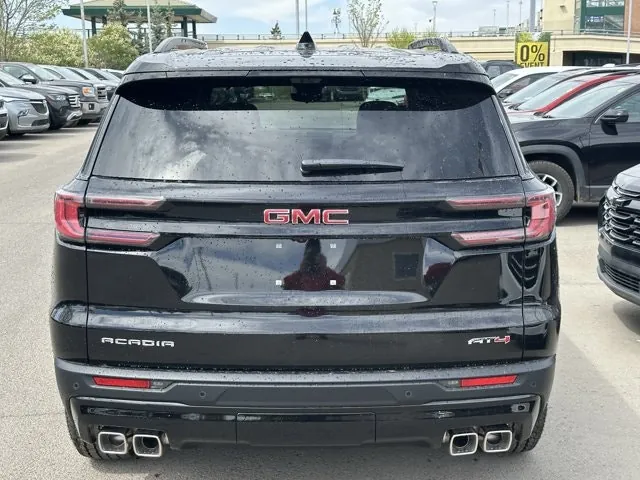 GMC Acadia 2026 photo 5