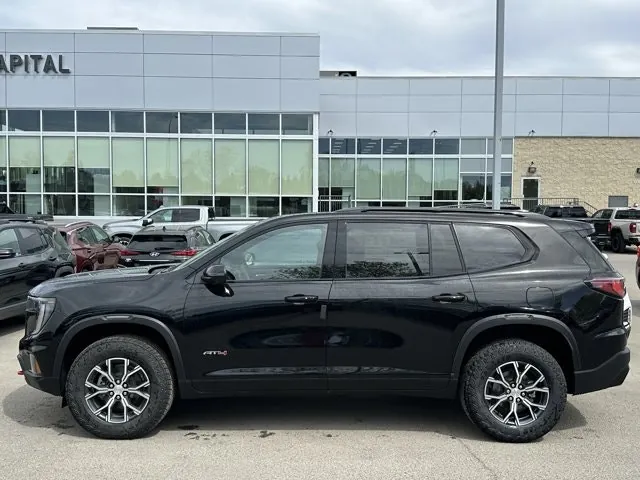 GMC Acadia 2026 photo 3