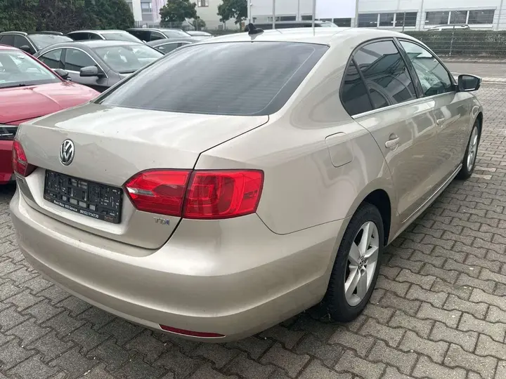 Volkswagen Jetta 2013 photo 5