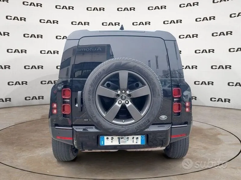 Land Rover Defender 2021 photo 4
