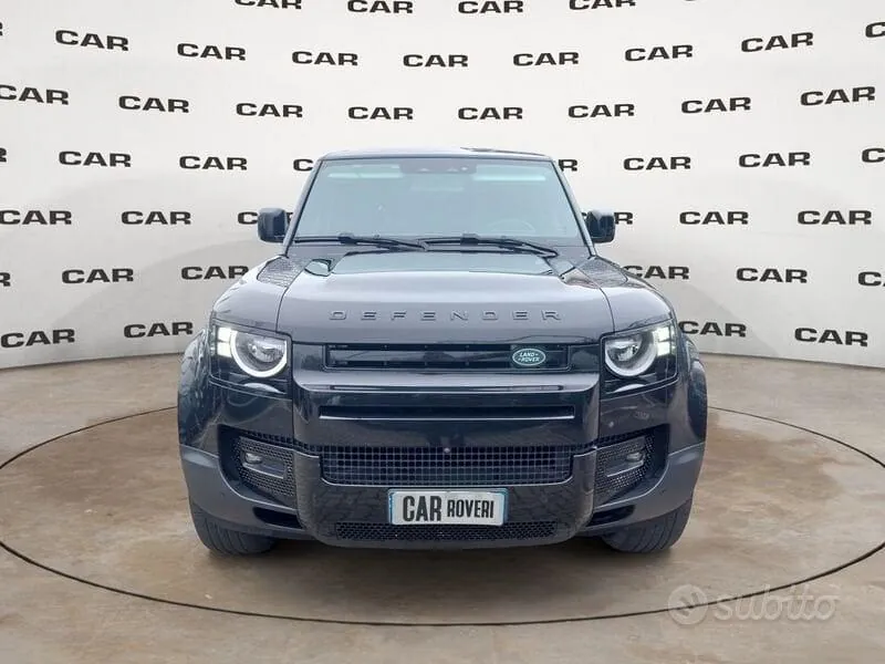 Land Rover Defender 2021 photo 2