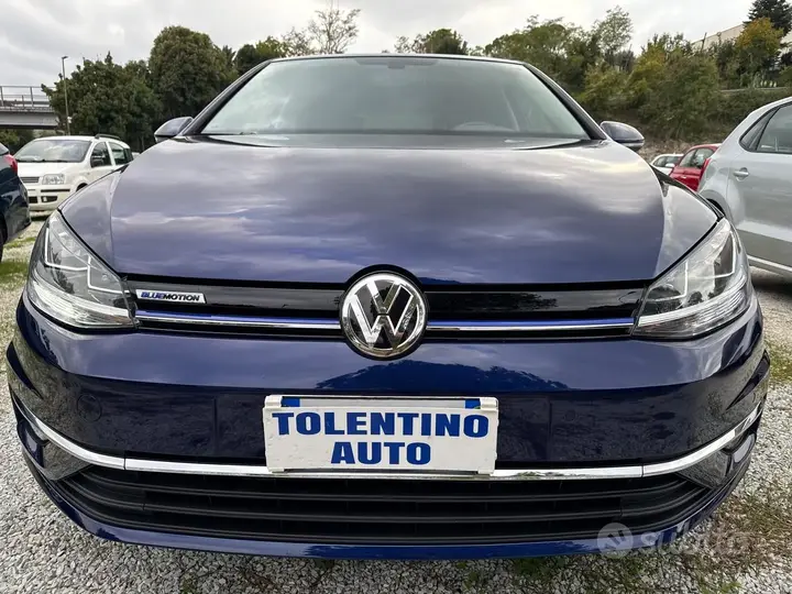 Volkswagen Golf 2020 photo 2