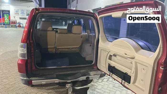 Mitsubishi Pajero 2009 photo 4