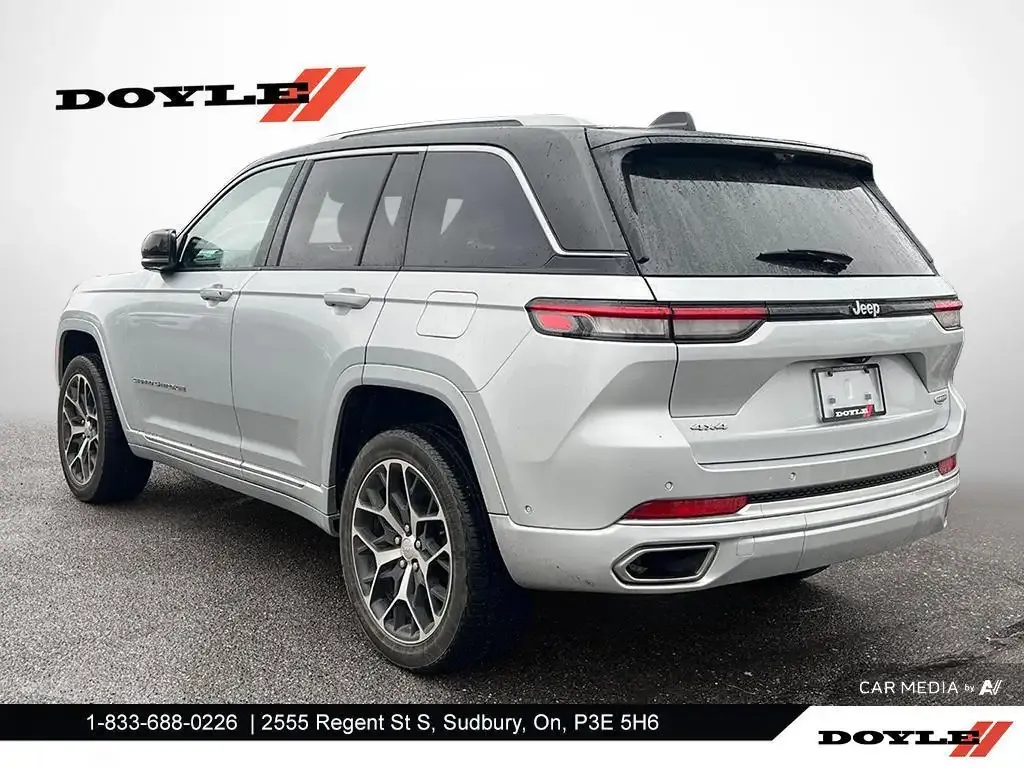 Jeep Grand Cherokee 2022 photo 4
