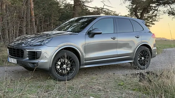 Porsche Cayenne S 2015 photo 5