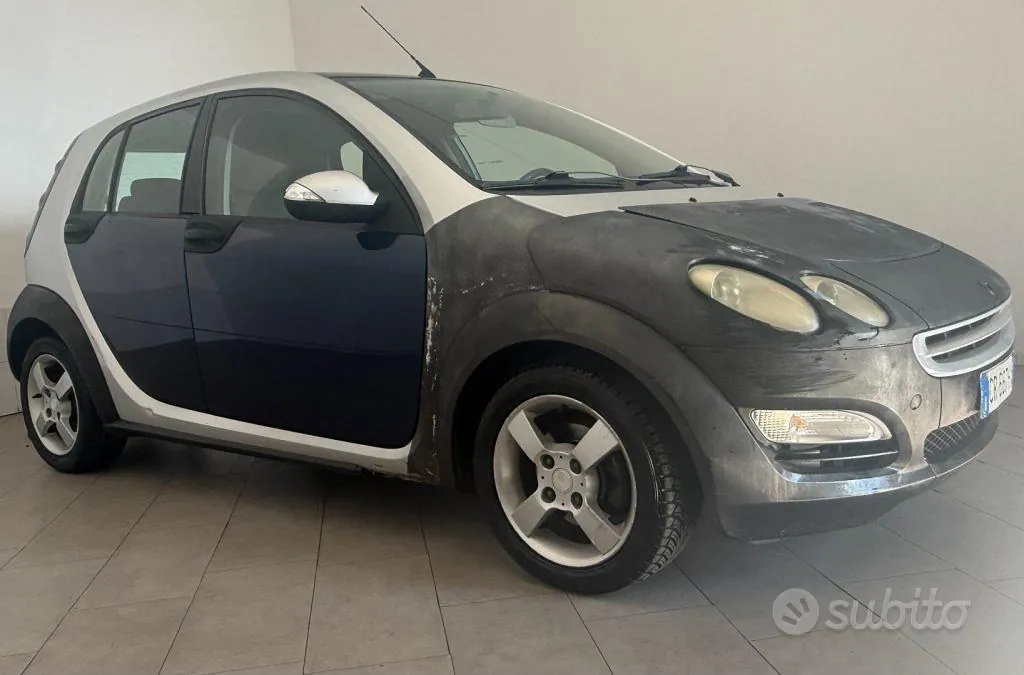 Smart Forfour 2004 photo 2