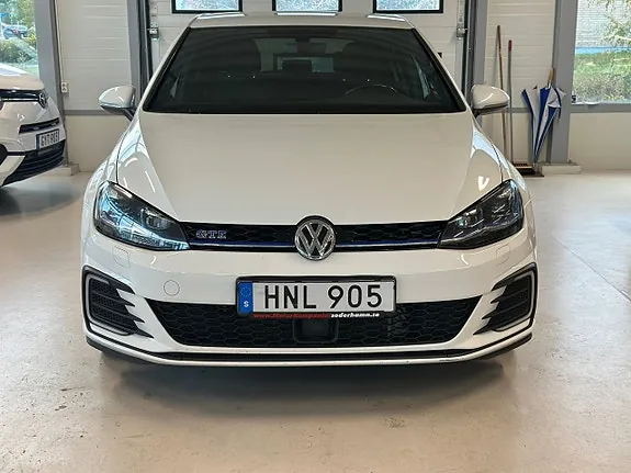 Volkswagen Golf I 2020 photo 3
