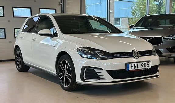 Volkswagen Golf I