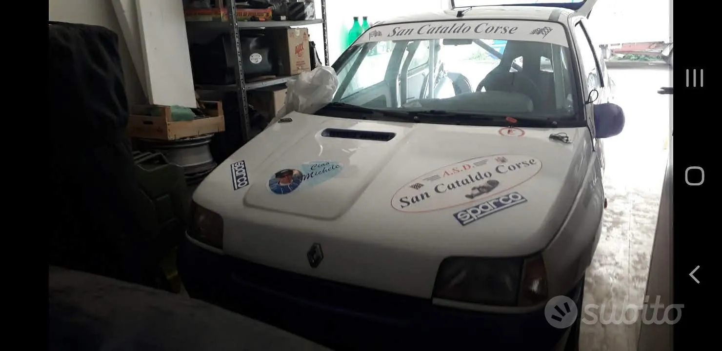 Renault Clio 1991 photo 2