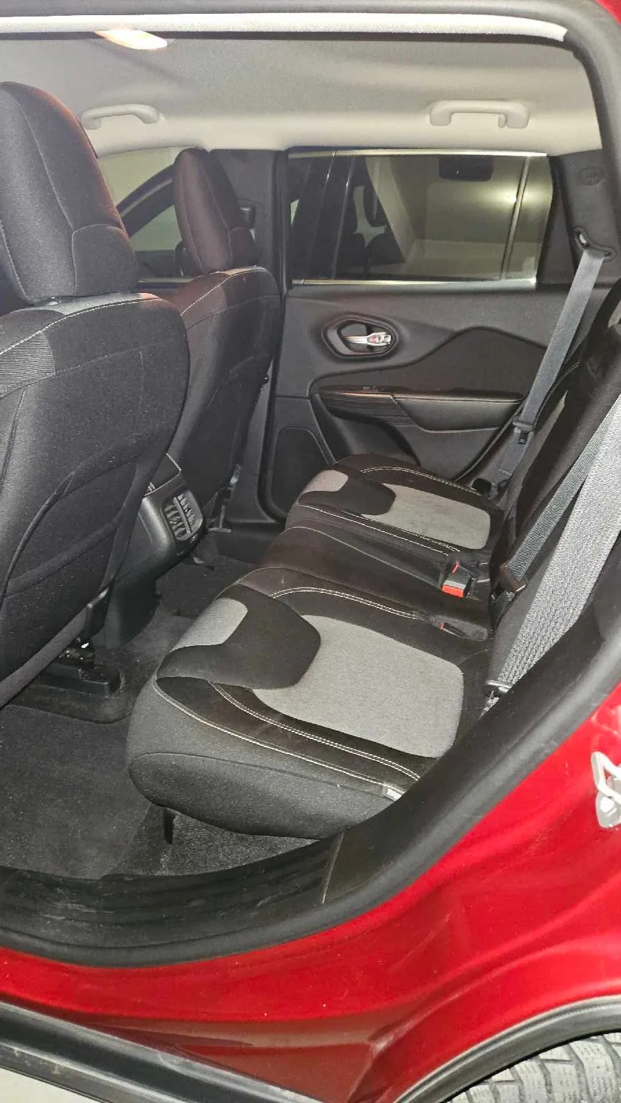 Jeep Cherokee 2014 photo 5