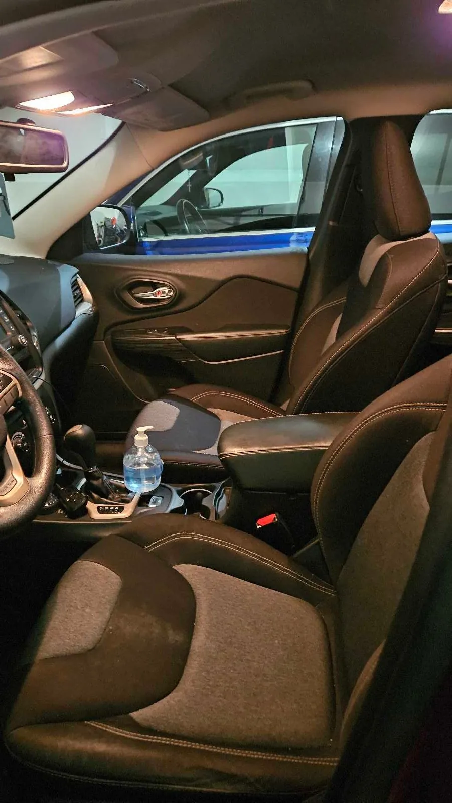 Jeep Cherokee 2014 photo 4